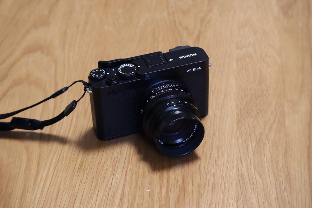 FUJIFILM X-E4