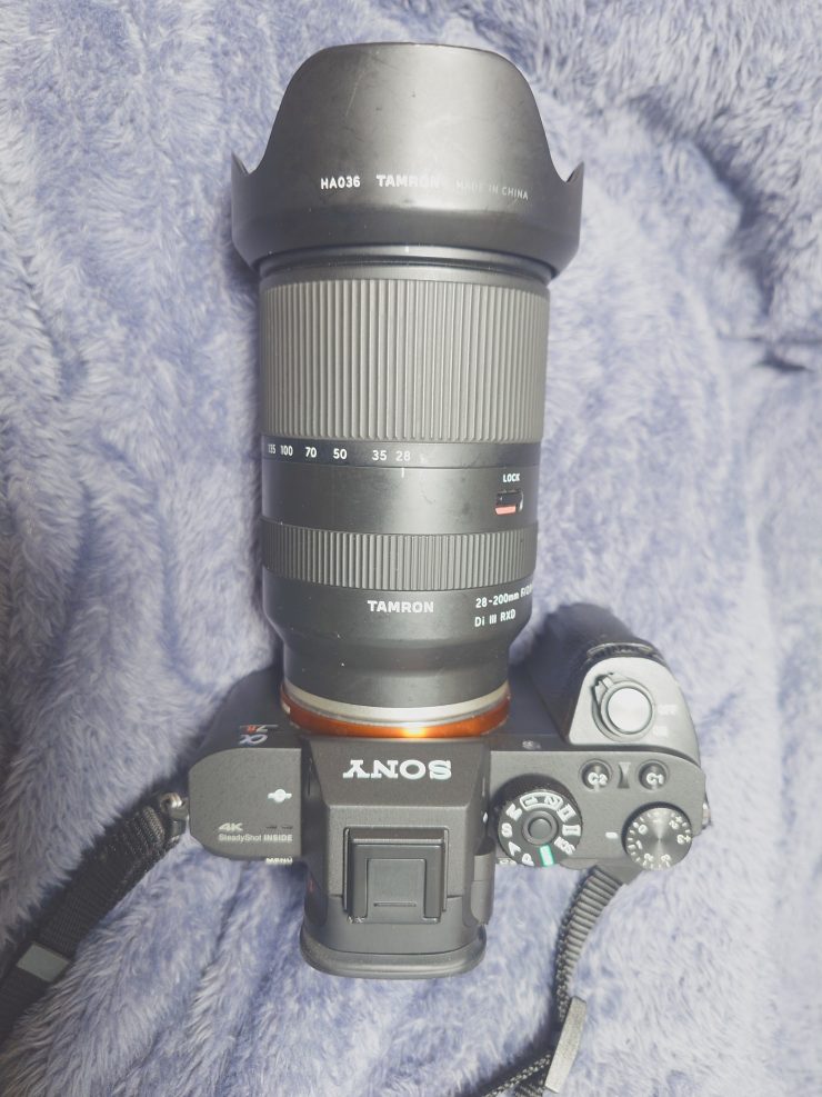 SONY α7R II ＋ TAMRON 28-200mm＋レンズフードと_go polygon XL