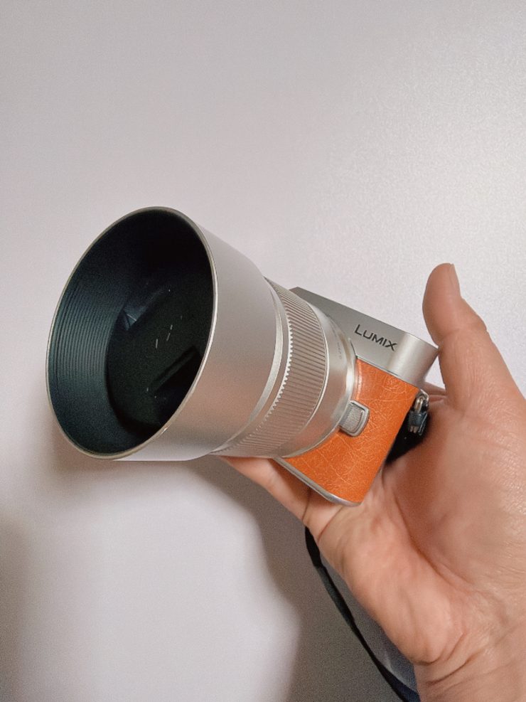 Panasonic LUMIX DC-GF10Wと polygon S 試作モデル（オレンジ）