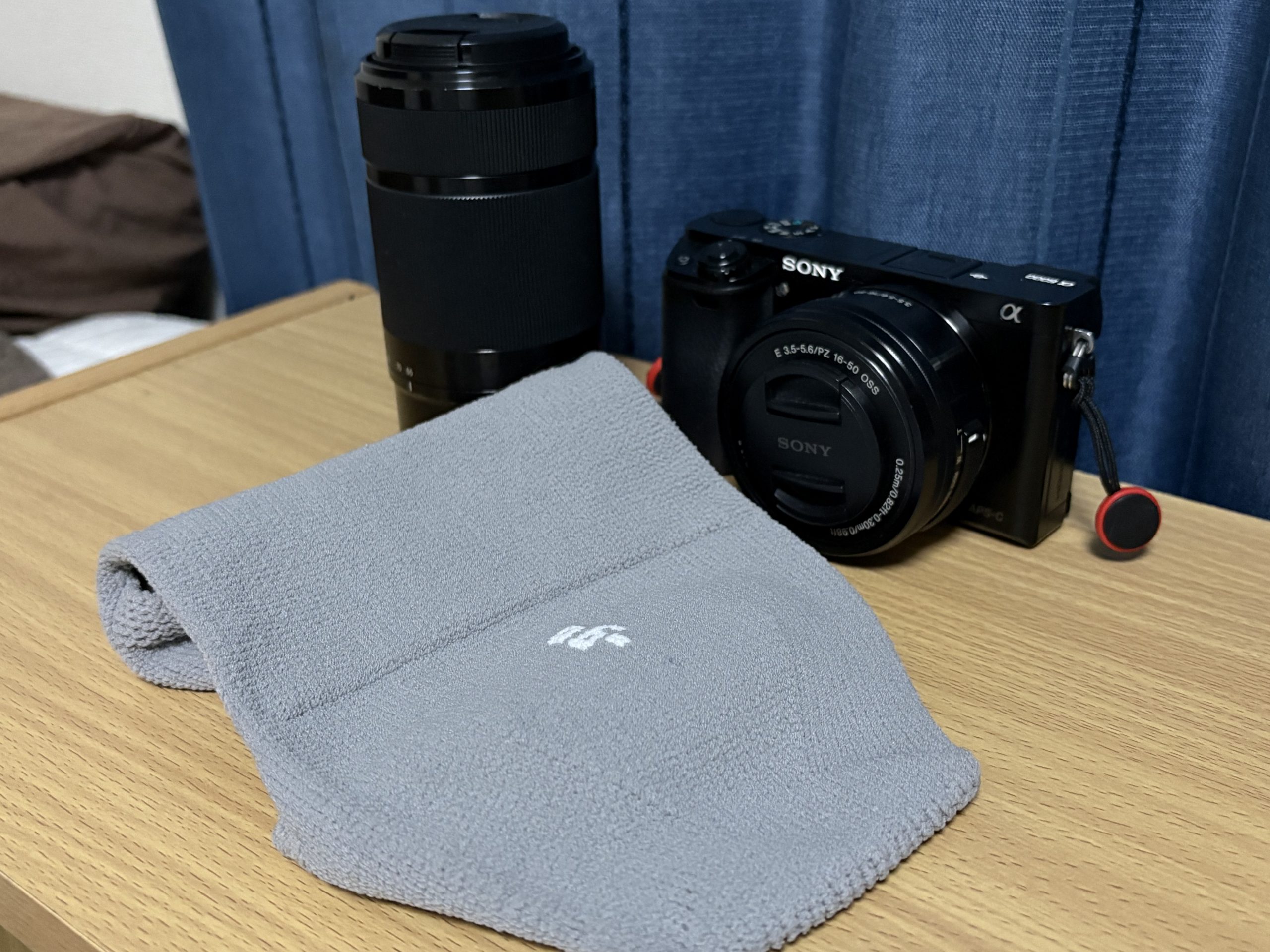 SONY α6000ダブルズームレンズキット と polygon S 試作モデル（ライト