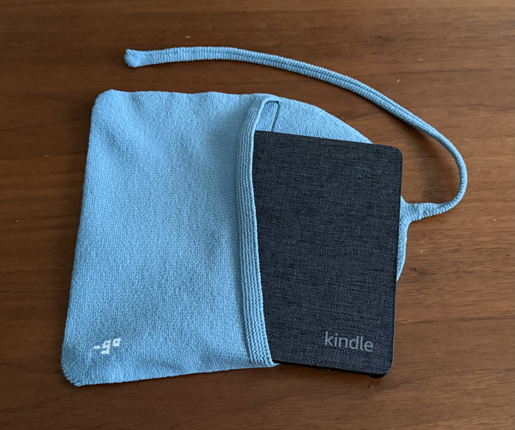 Kindleと純正ケース